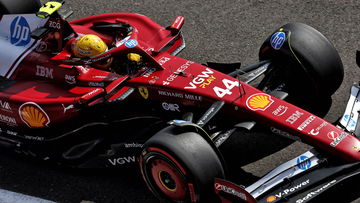 F1 champion 'wishes' Ferrari handed Lewis Hamilton competitive package