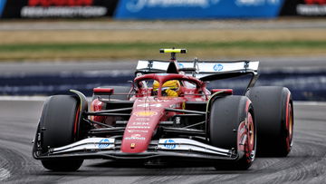 Lewis Hamilton receives brutal message: 'It's felt uncomfortable watching'