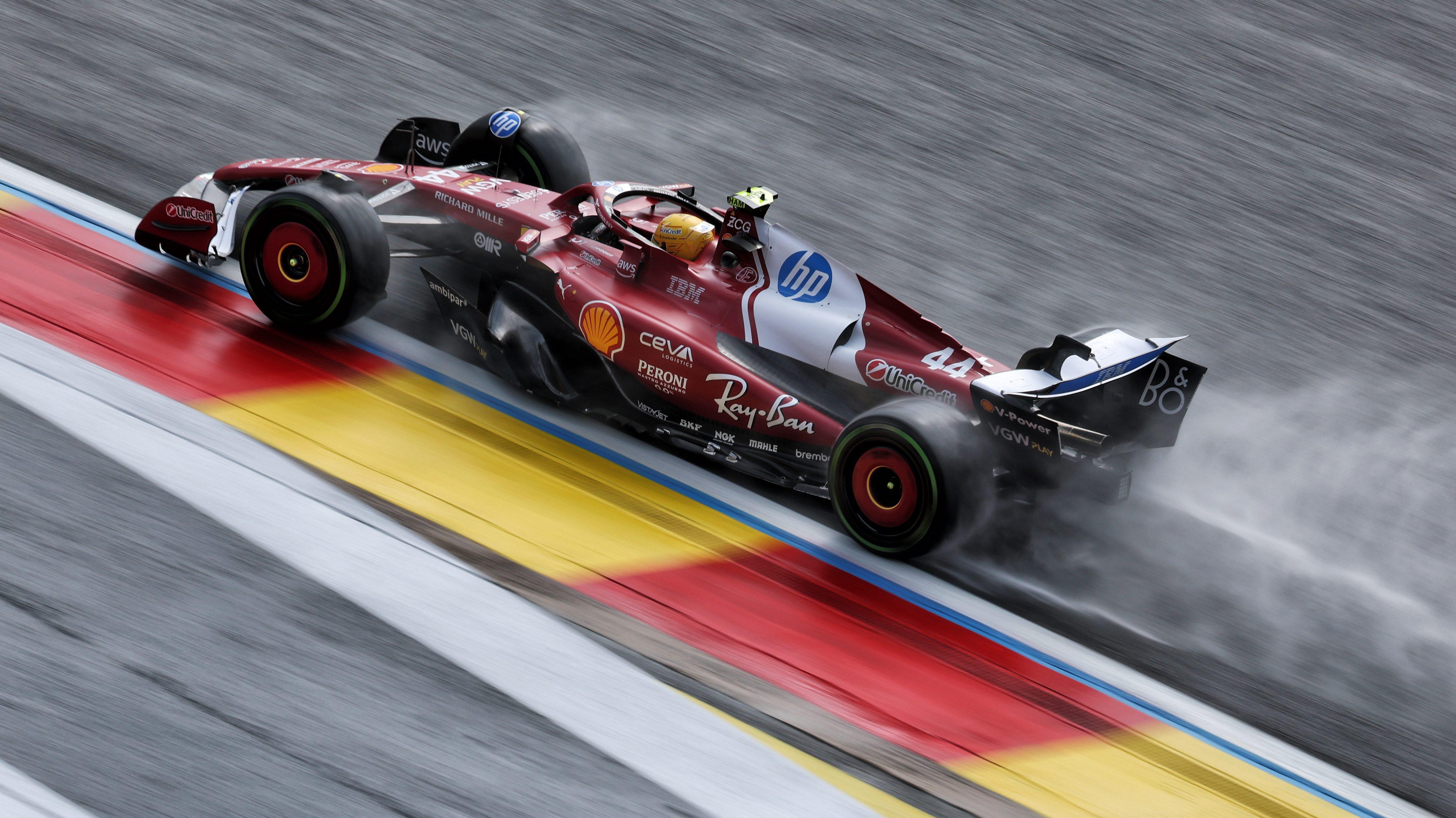 Hamilton race Belgium wet