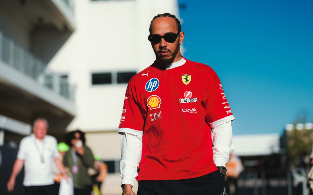 Lewis Hamilton 'Sempre Meno Paziente' con la Corsa al Titolo della Ferrari