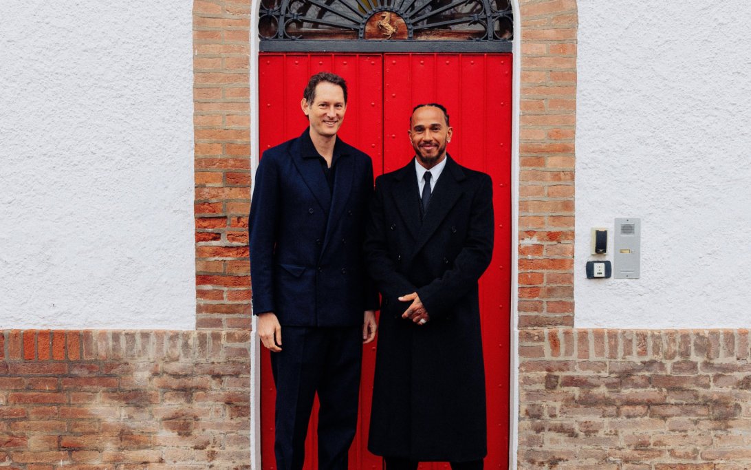 16 scuderia ferrari maranello 2025 cf105065 9cd5 427c 8c8e 7921bc3a9b03