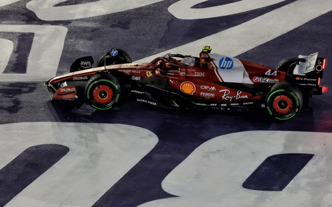 Hamilton error Wet Q Last Vegas