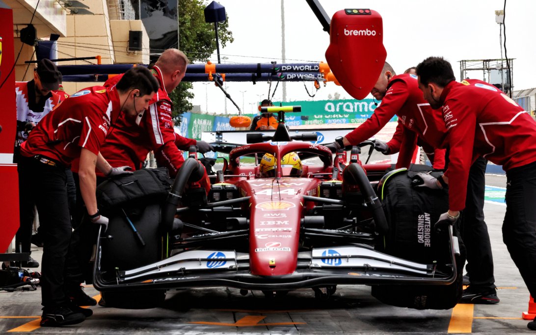 Hamilton Bahrain testing