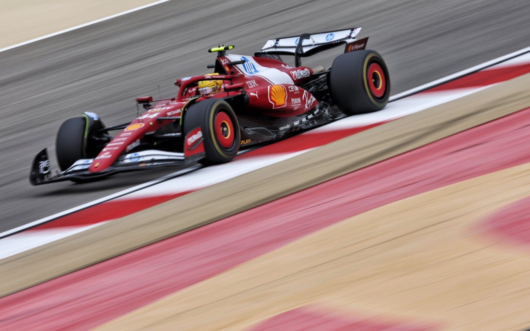 Hamilton Bahrain testing