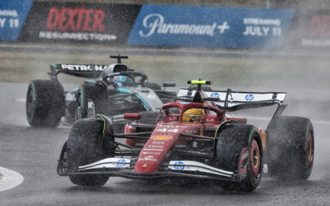 Hamilton Silverstone race wet