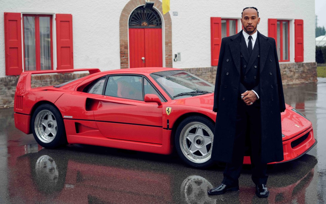 Hamilton arrival Ferrari