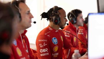 Former F1 supremo makes sensational Hamilton claim in Ferrari 'regret' warning