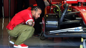 Ex-engineer Schumacher legt schuld van worsteling Hamilton bij Ferrari