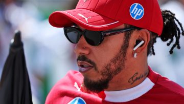 FIA verklaart tijdstraf Hamilton na gevecht met Verstappen