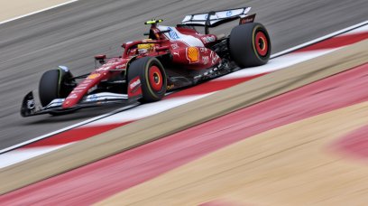 Hamilton Bahrain testing