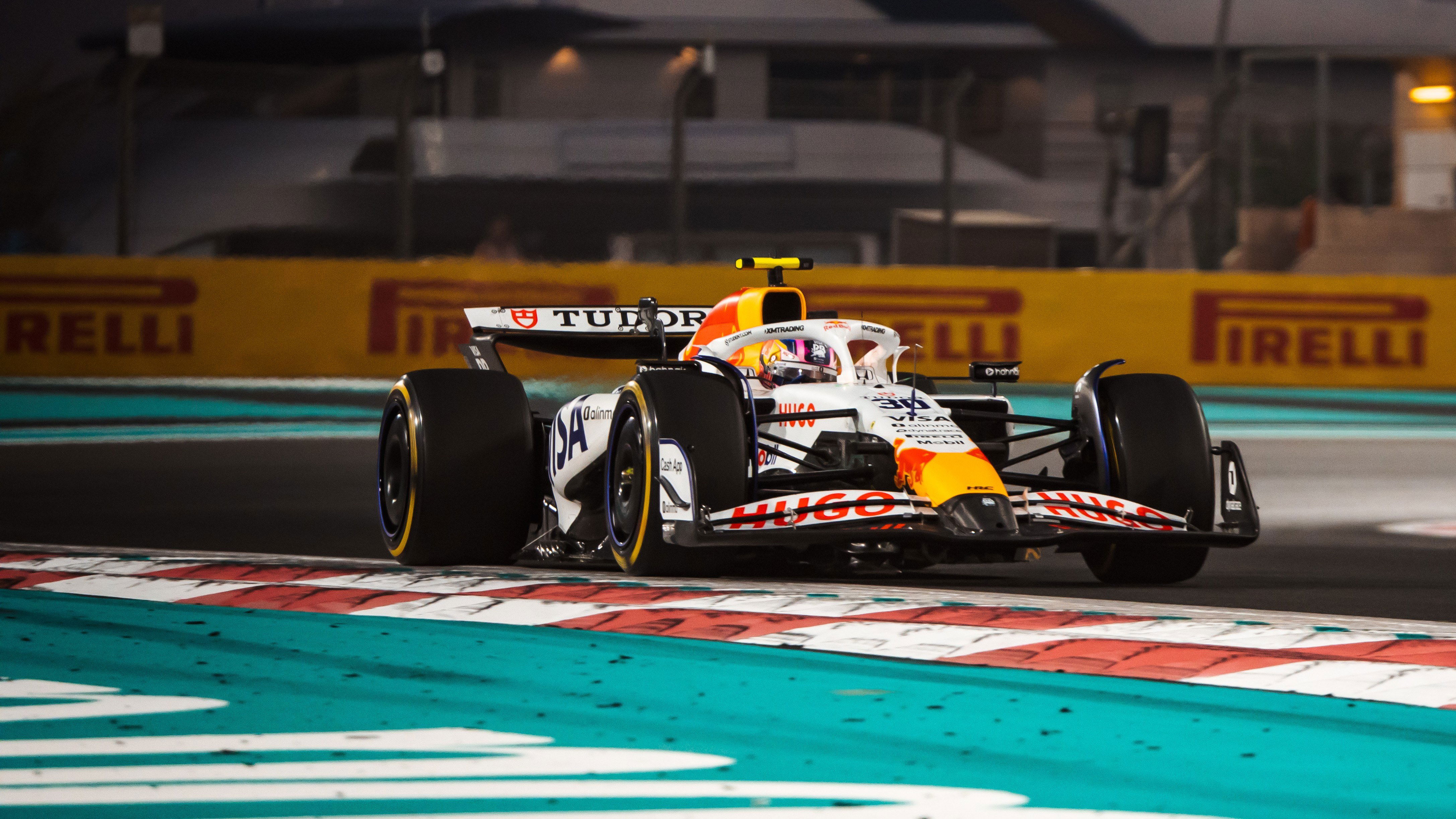 Lawson FP2 Abu Dhabi