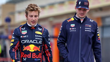 Lawson bewondert 'behulpzame' Verstappen: "Ik vind dat écht bijzonder!"