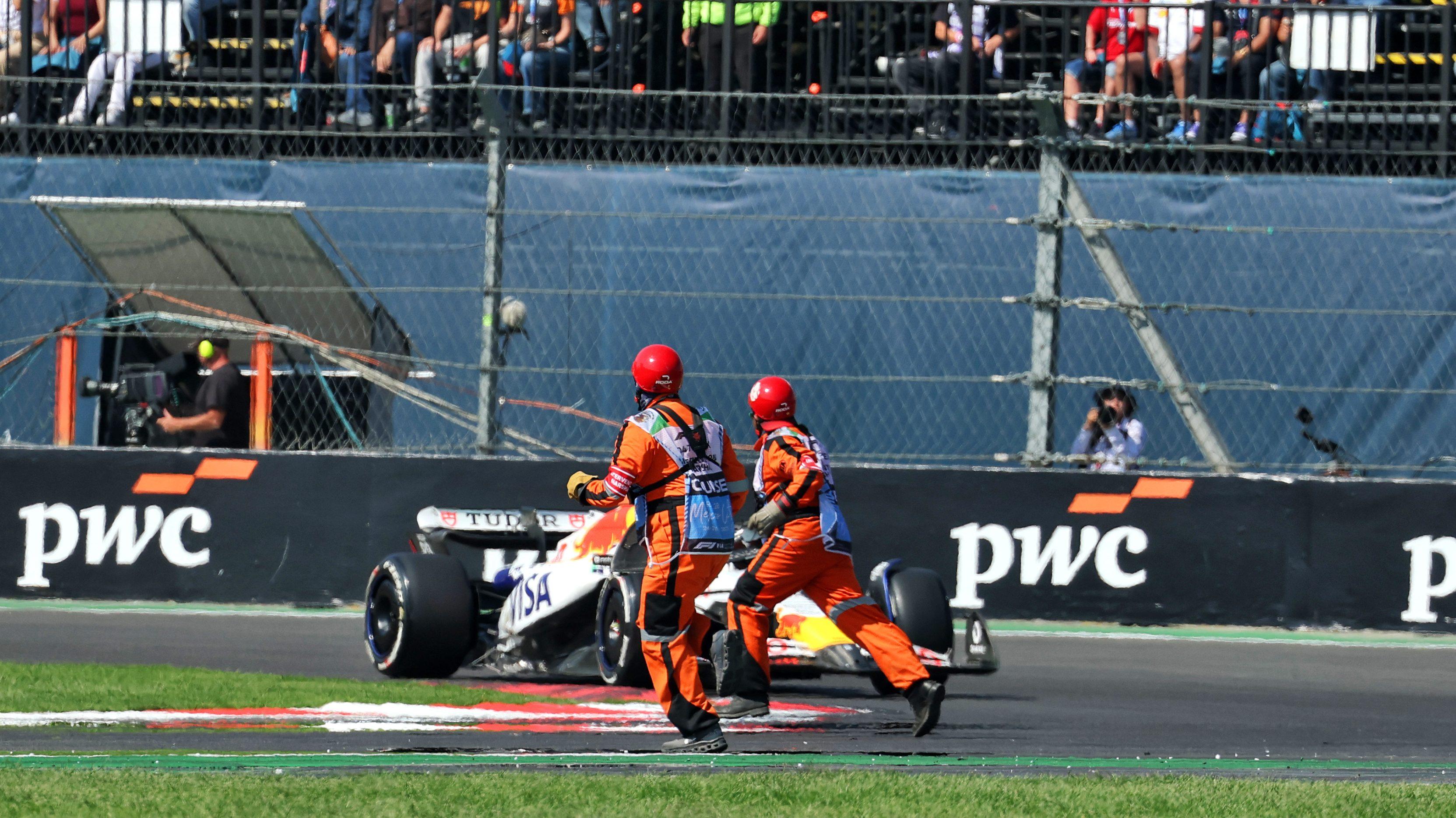 Lawson marshals Mexico