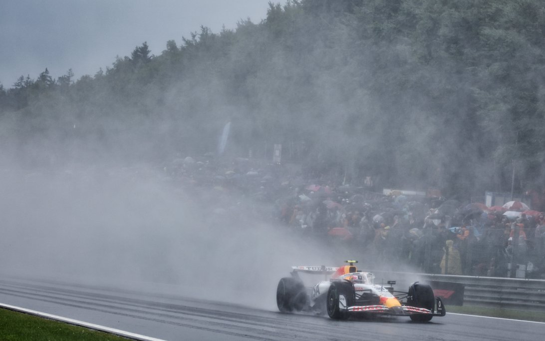 Lawson Belgium wet