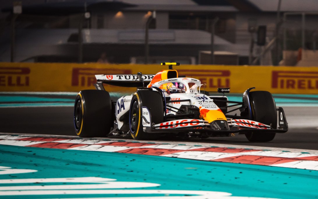 Lawson FP2 Abu Dhabi