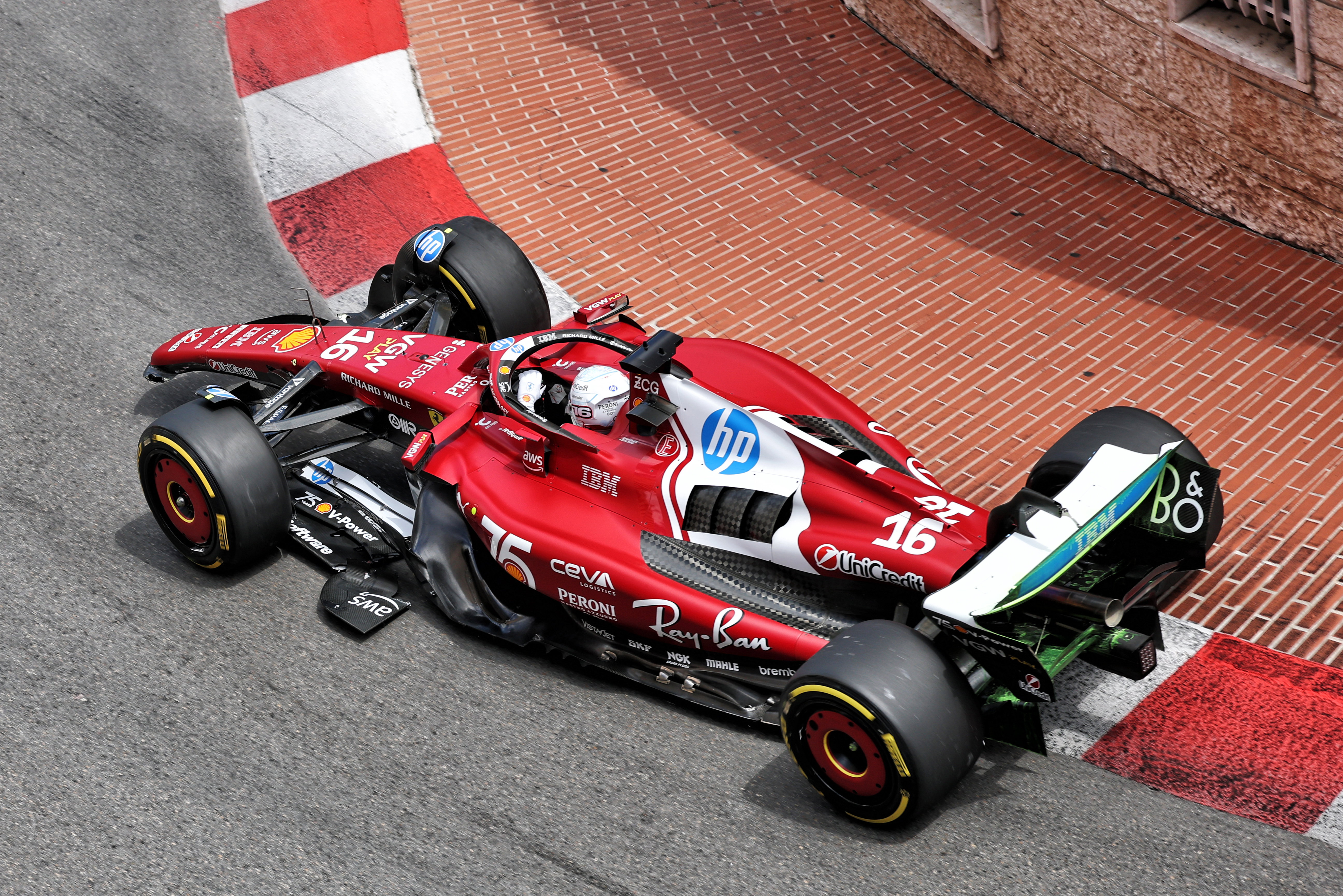 Leclerc damage Monaco FP1
