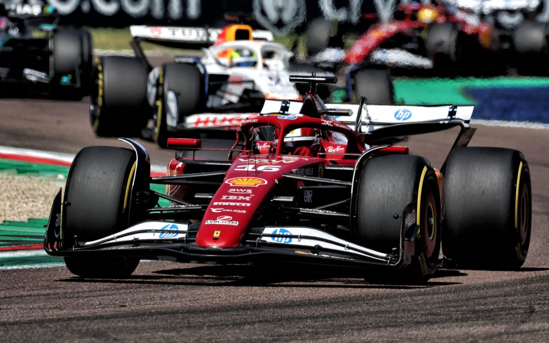 Leclerc race Imola