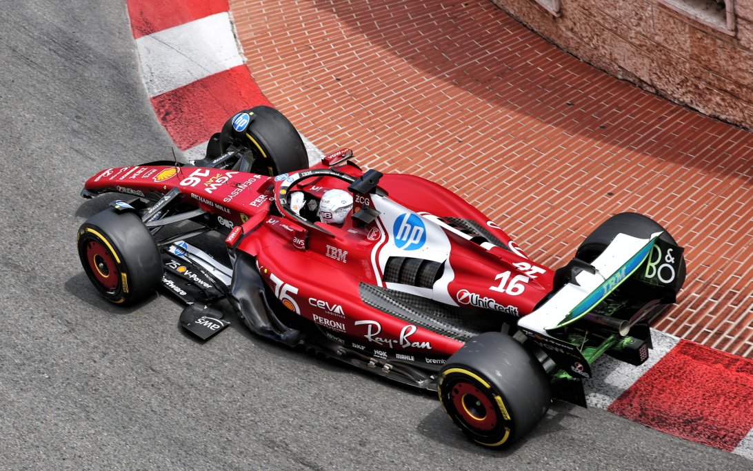 Leclerc damage Monaco FP1