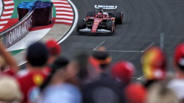 Leclerc slaat steil achterover door verrassende pole: "Ik begrijp er niets van!"