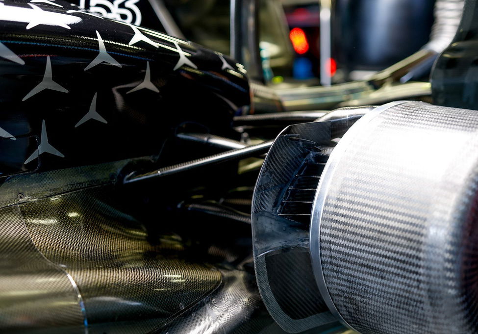 			© Mercedes-Benz Group AG
	