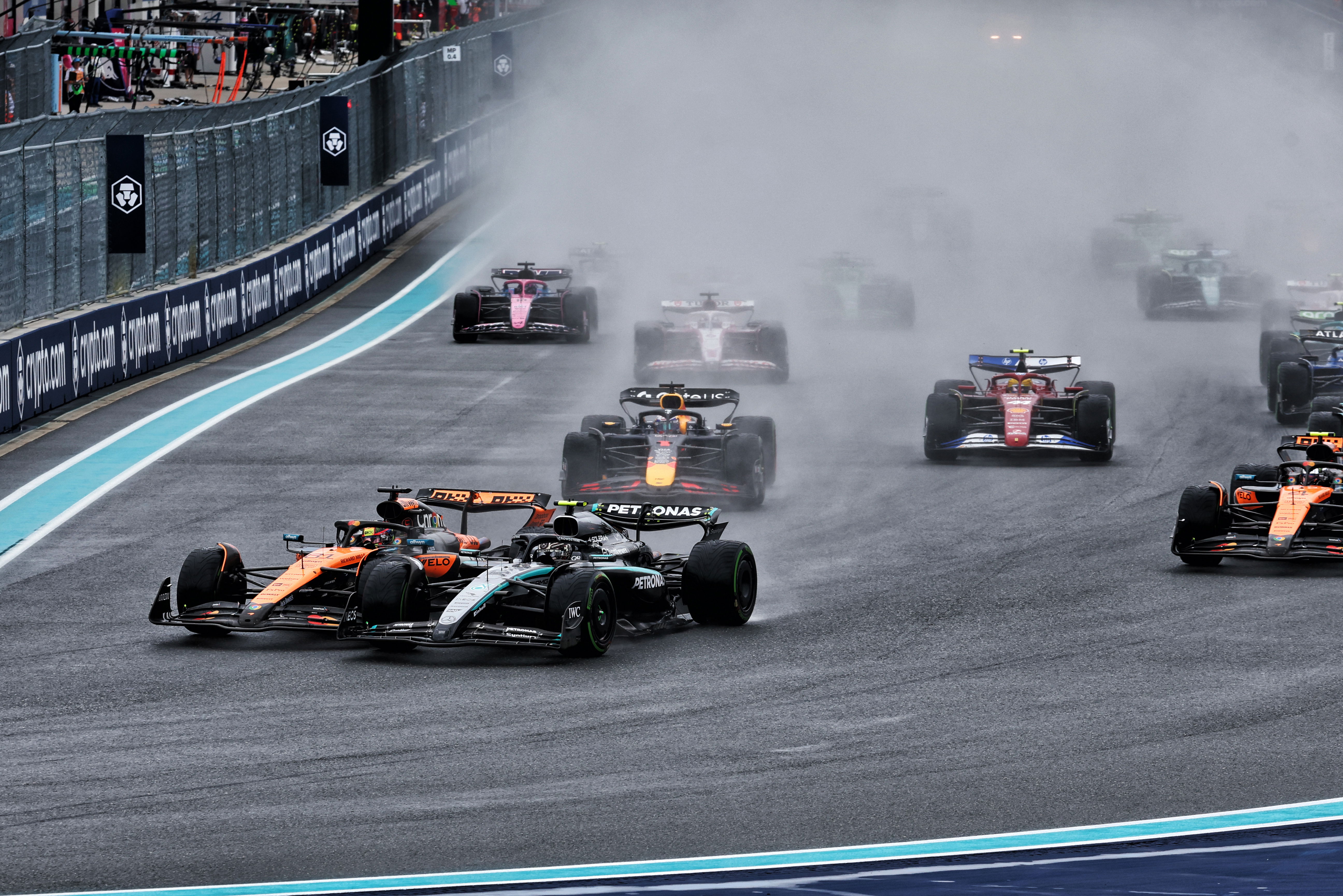 Miami sprint race start