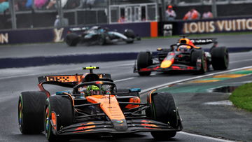 Norris doet boekje open over strijd met Verstappen: "Max ging meer risico nemen"