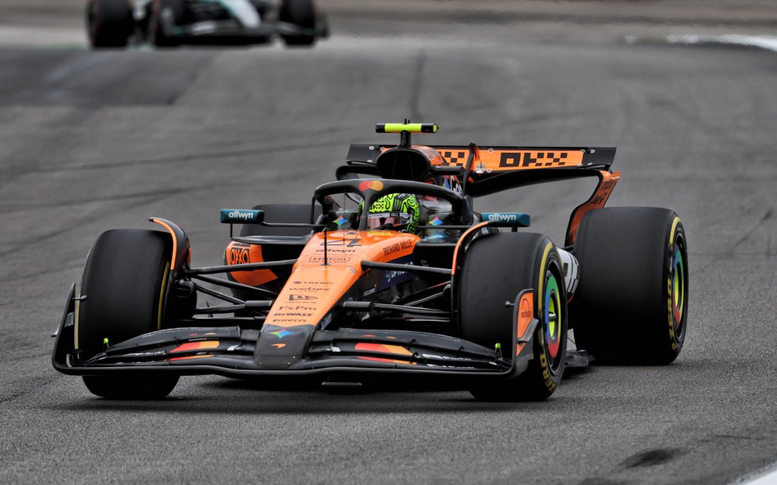 Red Bull and McLaren Bring Updates to Las Vegas Grand Prix