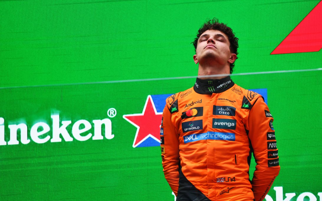 Norris podium China race