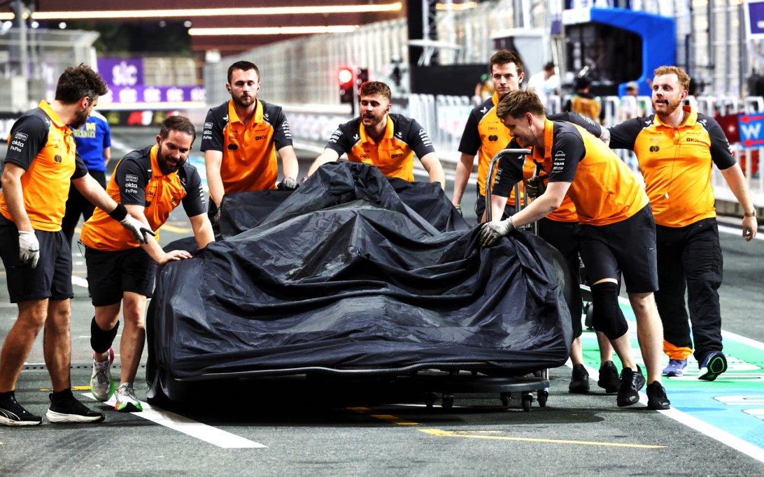 Norris crashed car