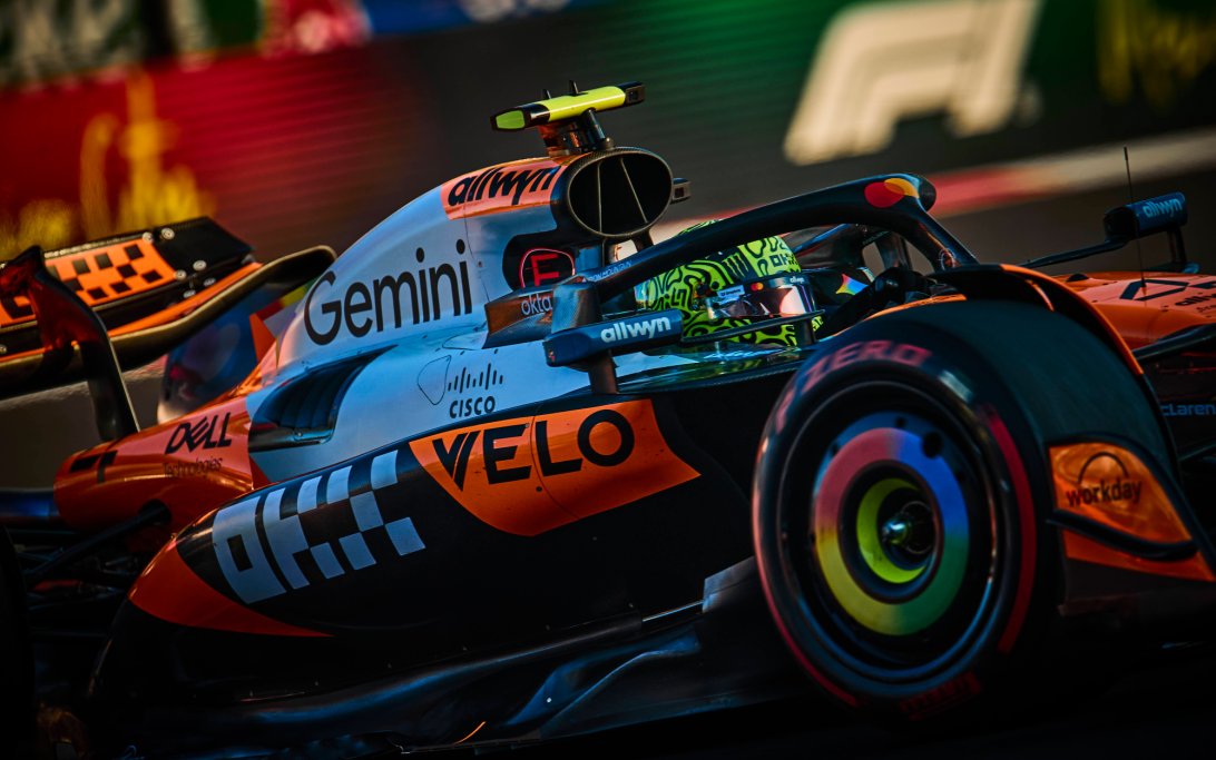 Villeneuve: Lando Norris 'In Control' Over Verstappen and Piastri in Mexico