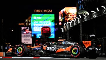 McLaren 'missing' crucial data as disruption descends on F1