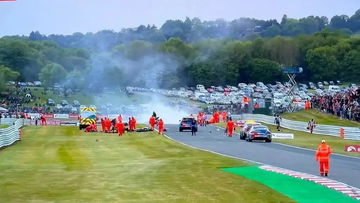 Zware crash eist twee levens in British Superbike, één coureur in kritieke toestand