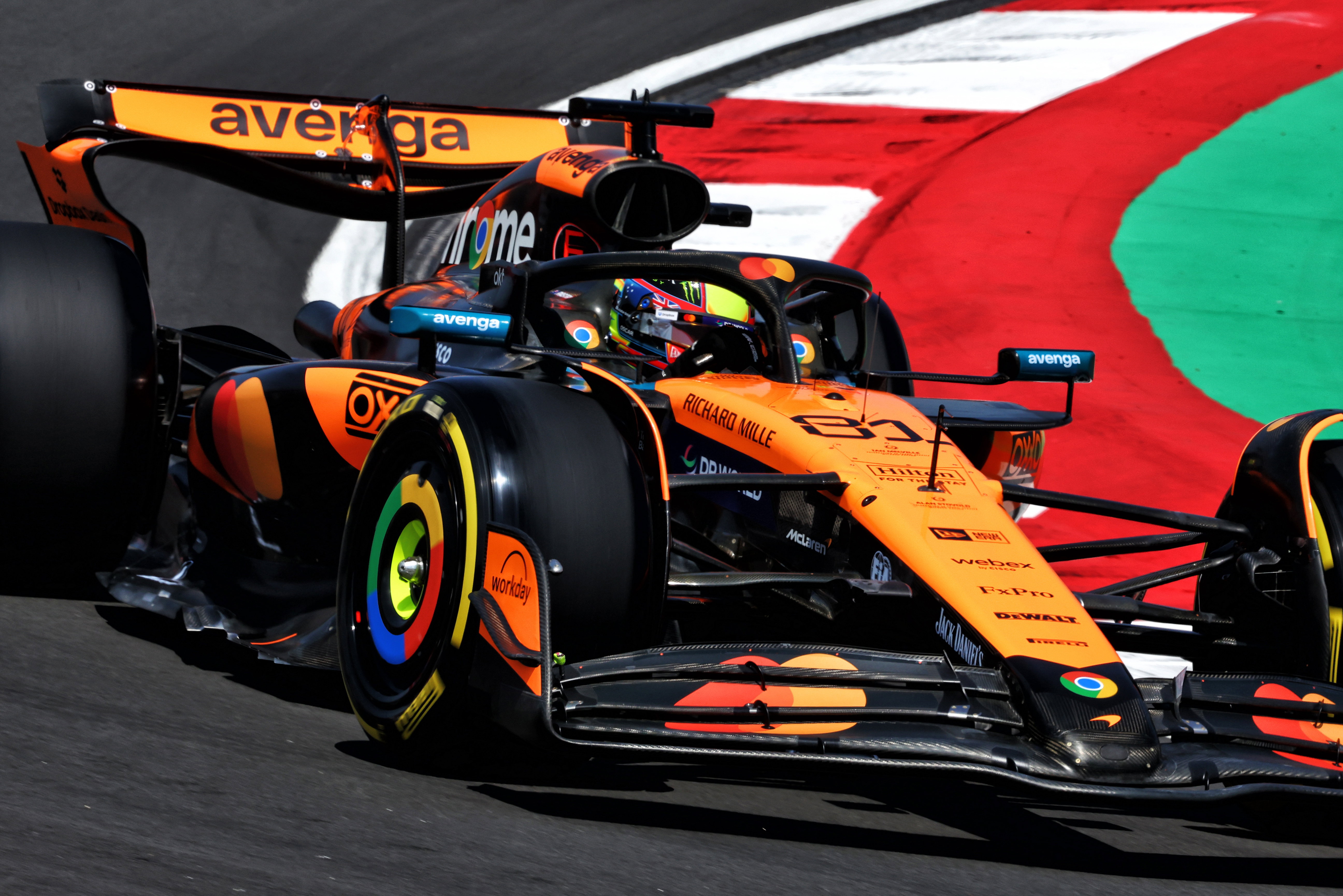 Piastri China sprint shootout