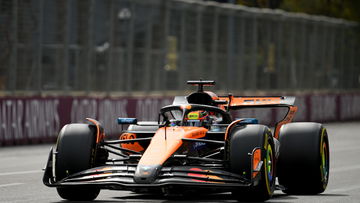 Hezemans verbaast zich over falende McLarens: "Echt megaslecht gewoon!"