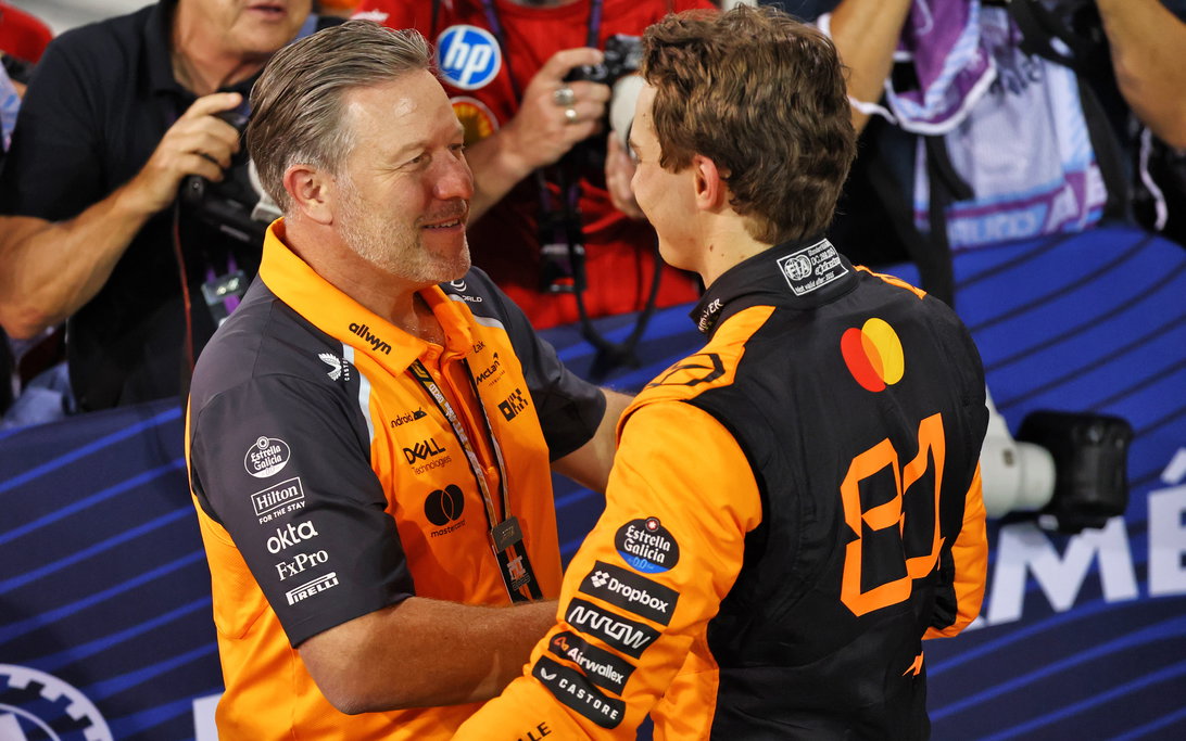 Brown Piastri Bahrain