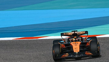 Norris and Verstappen suffer as Piastri stuns under the Bahrain lights