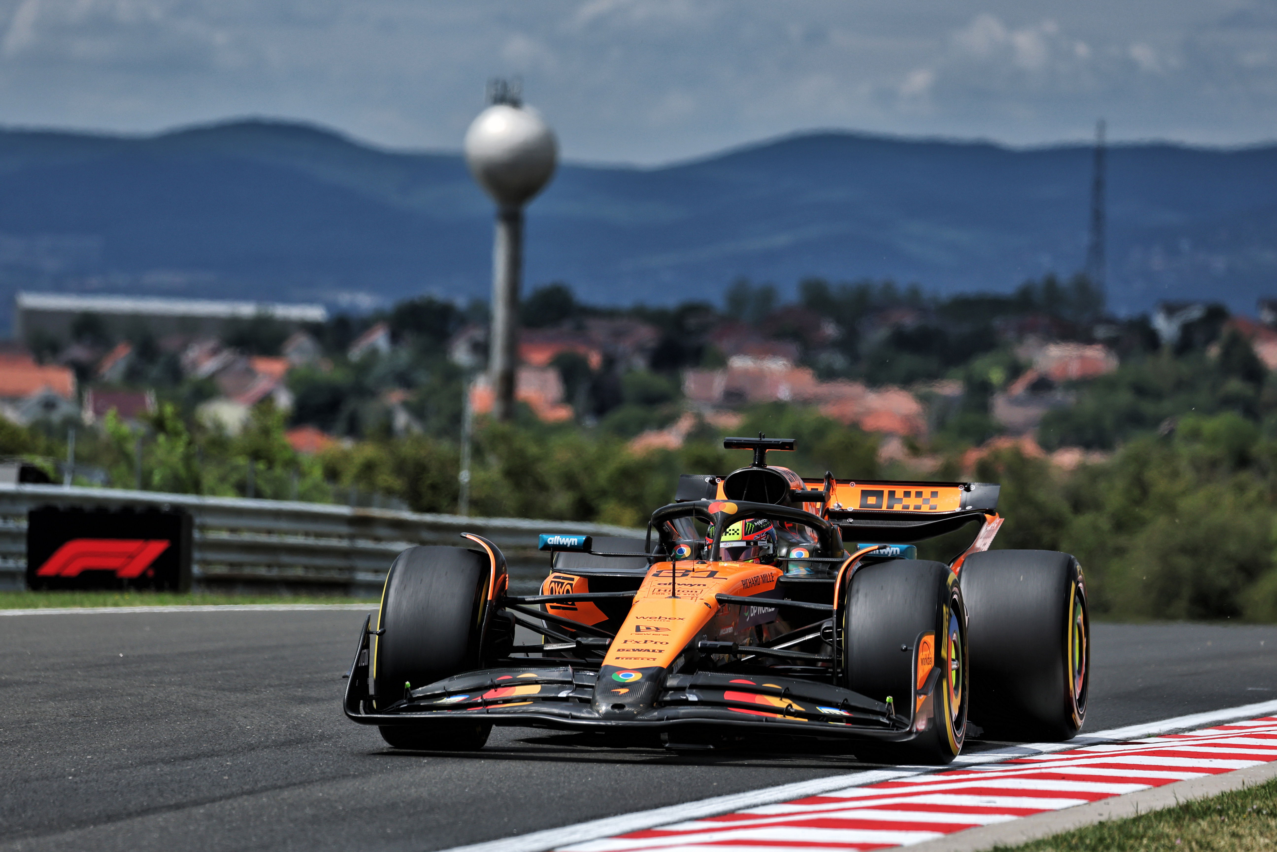 Piastri Hungary FP1
