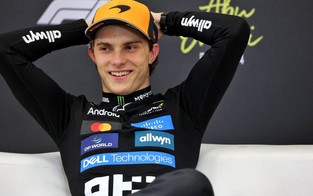 Piastri warned against McLaren exit despite championship frustration