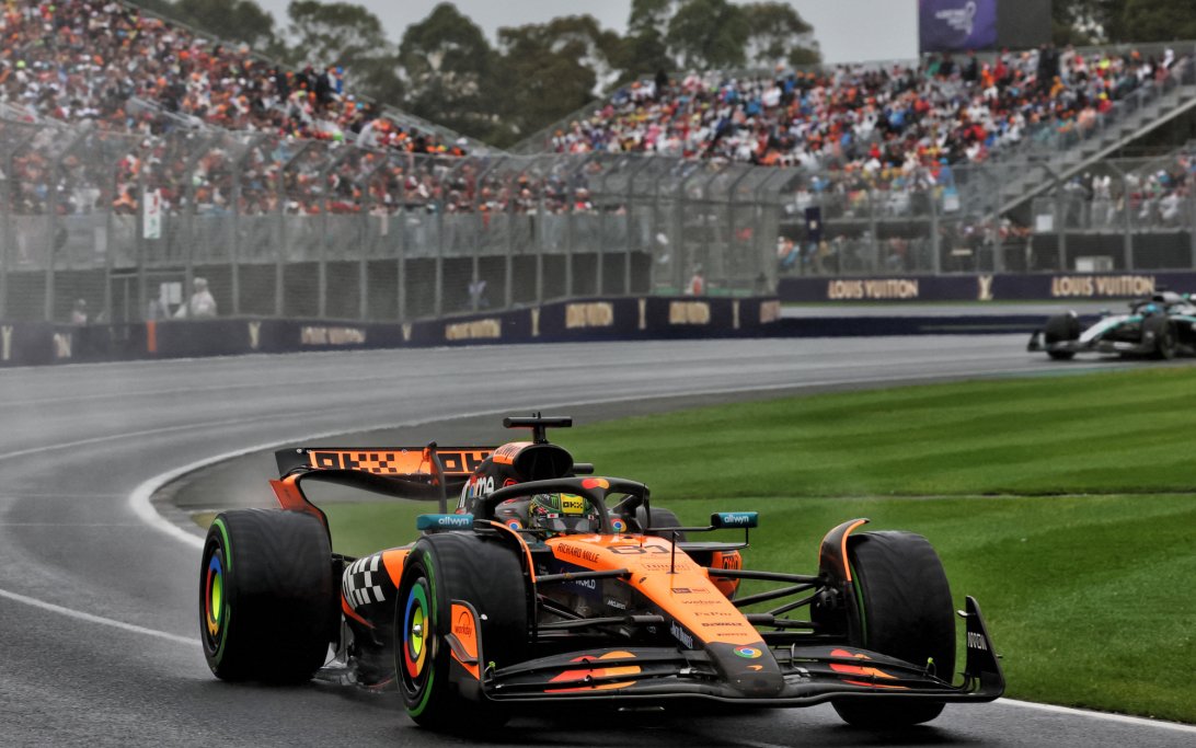 Piastri Australia race wet