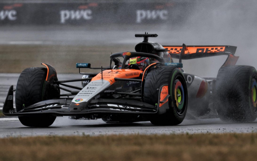 Piastri race Silverstone inter