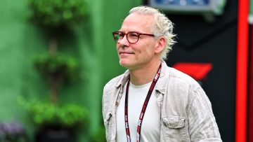 Villeneuve doet zeer opmerkelijk voorstel voor invulling stoeltjes Racing Bulls