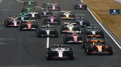 Race start GP Japan