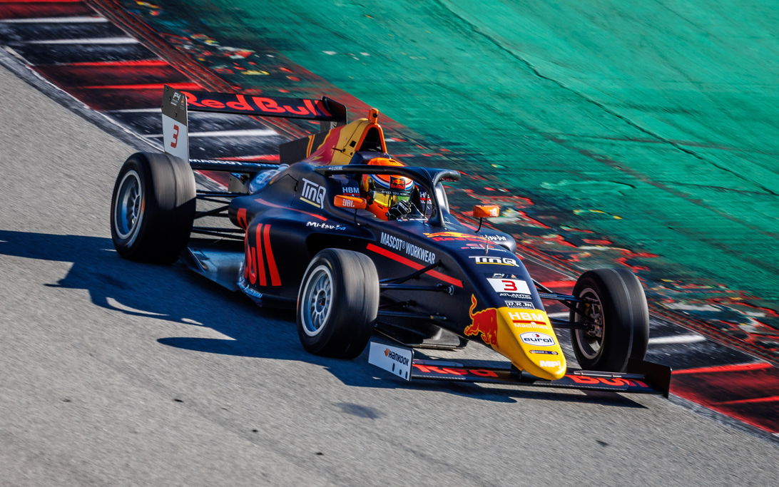 Rocco Coronel Spanish F4