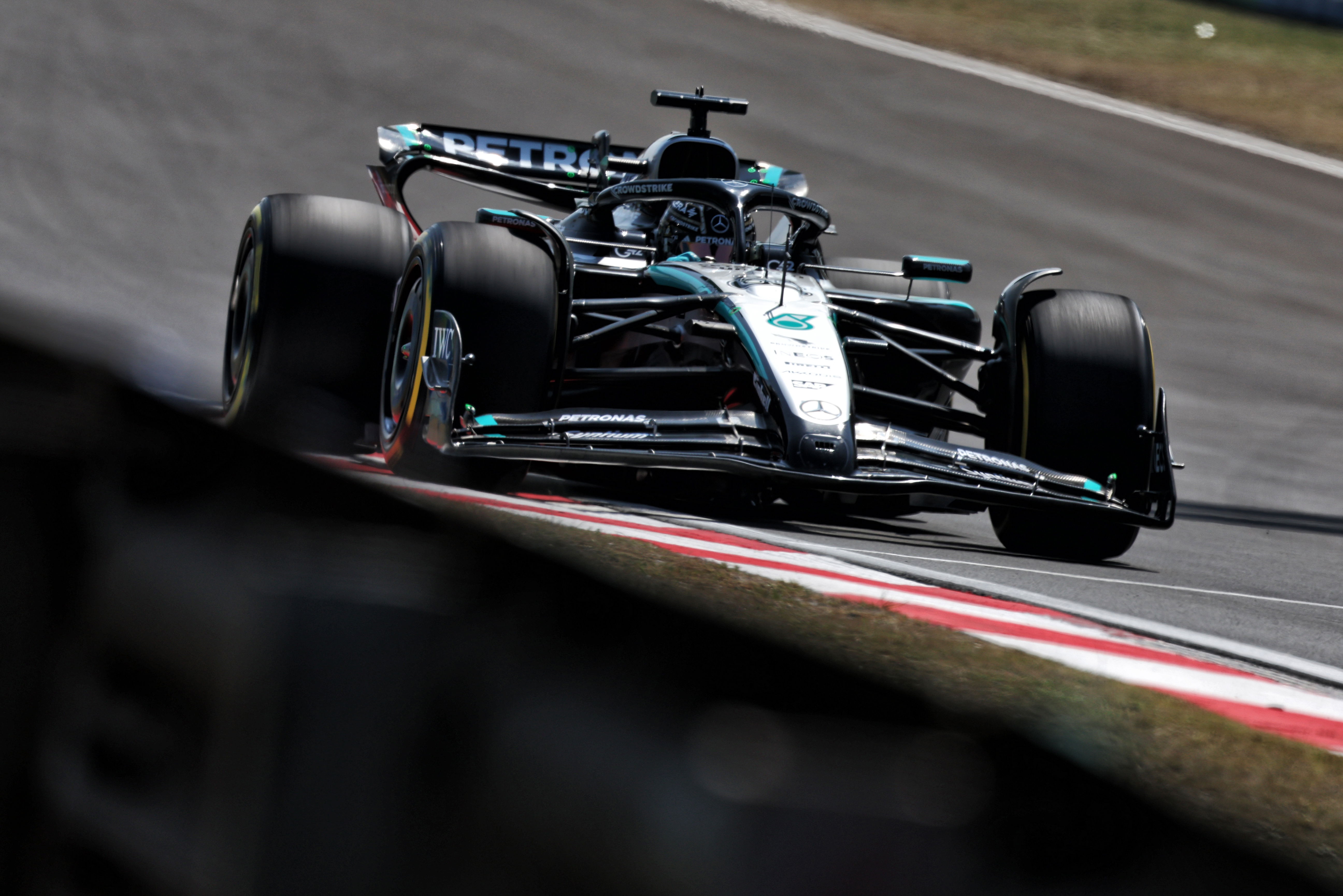 Russell China sprint shootout