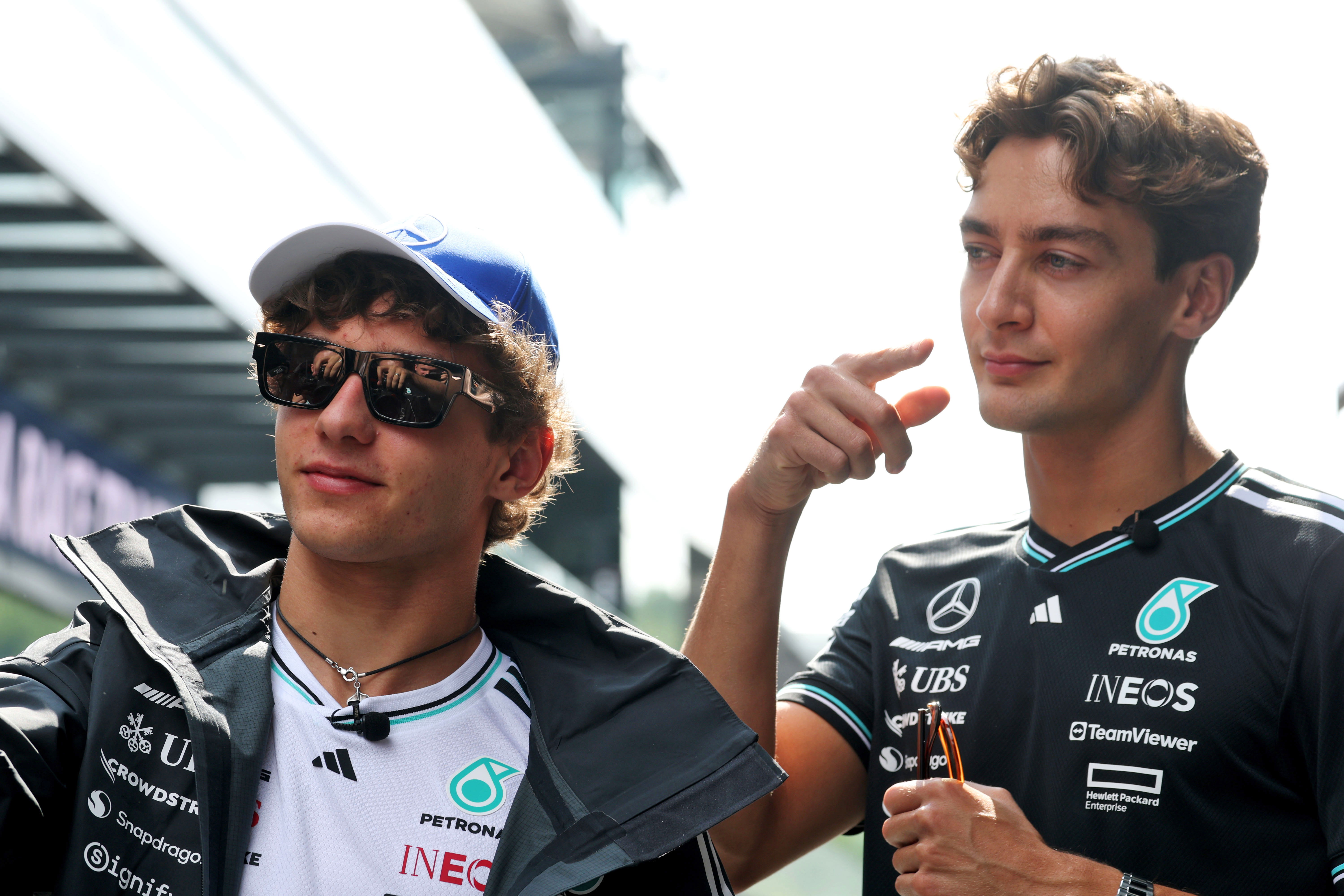 Russell Antonelli Budapest