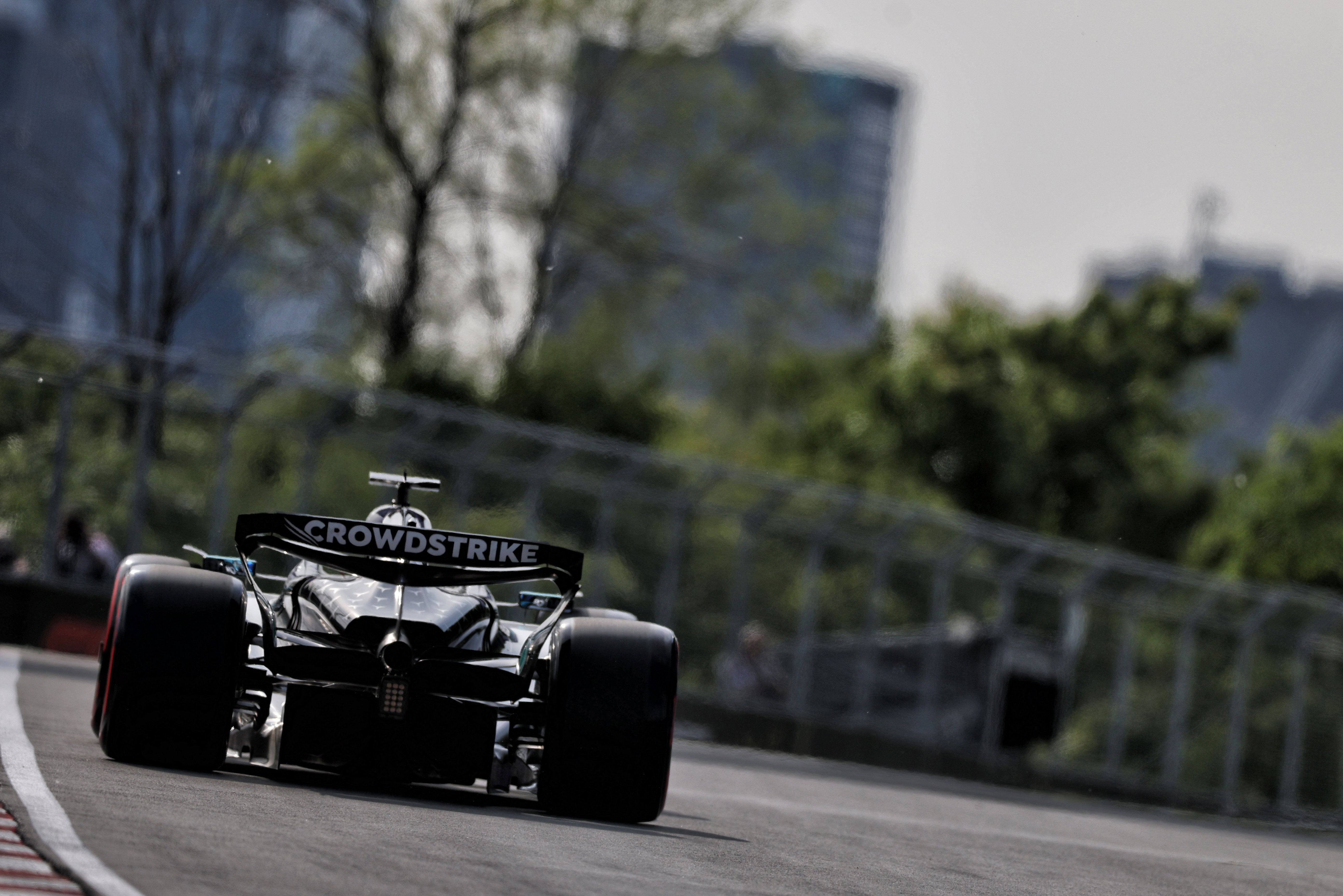 Russell Canada FP2 3