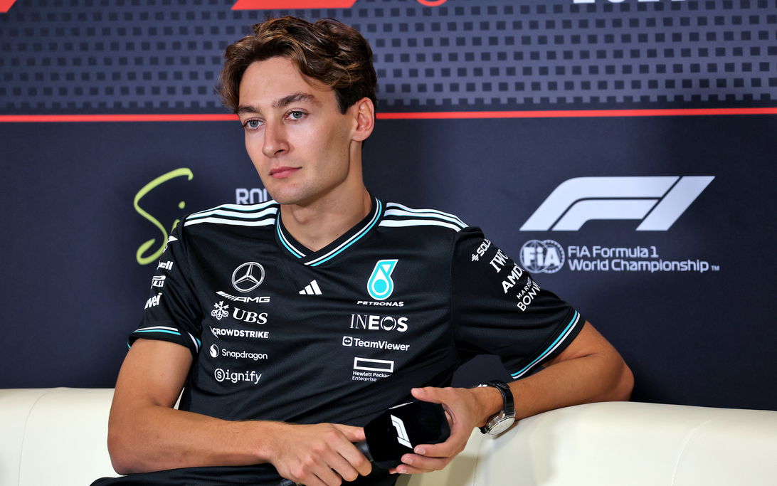 Russell post race pres Singapore