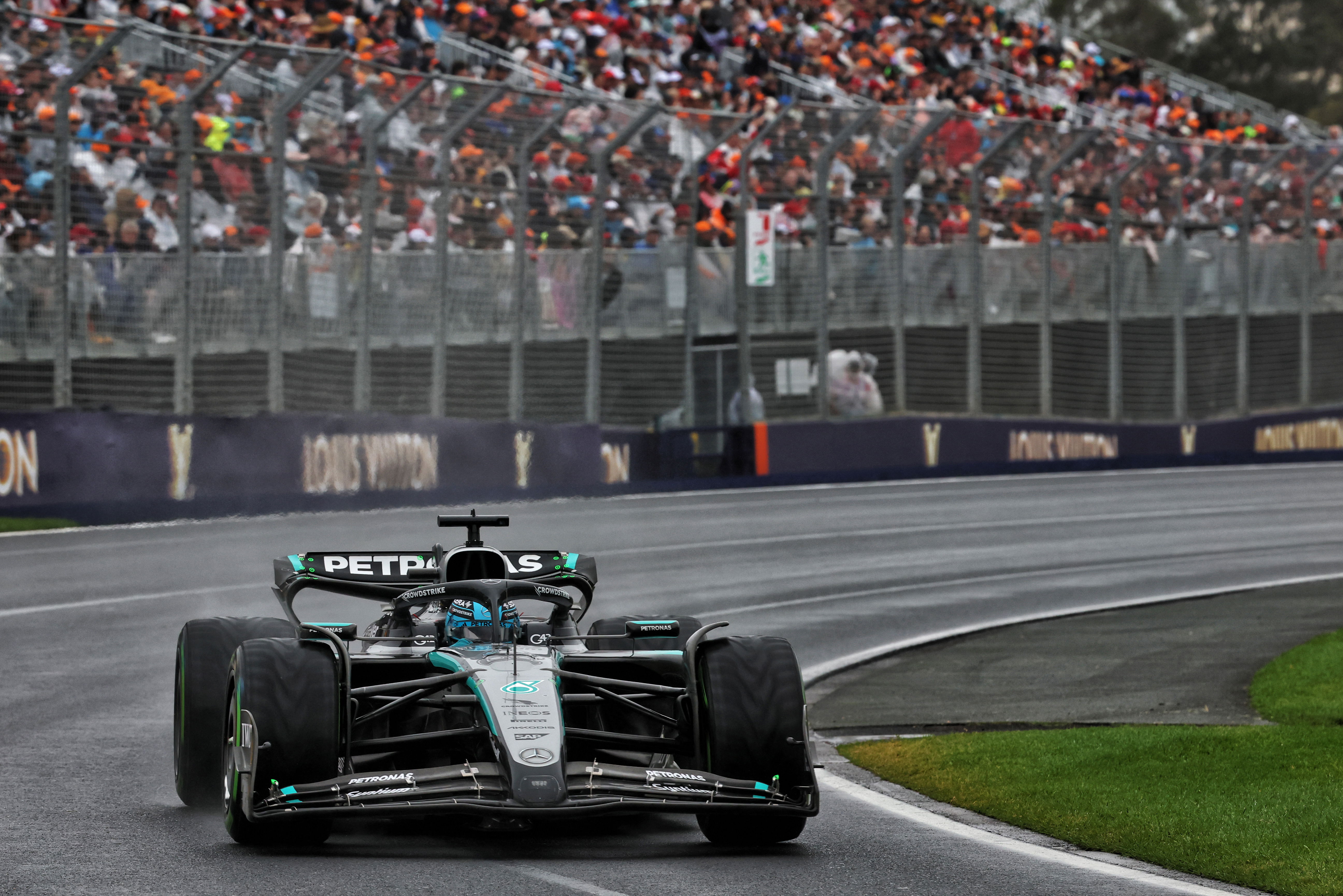 Russell Australia race wet