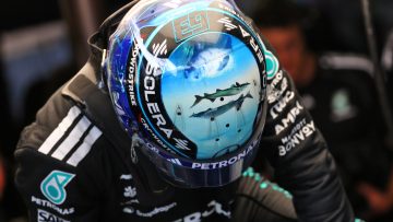 Villeneuve wijst naar Verstappen in 'zinloze strijd' tussen Russell en Mercedes