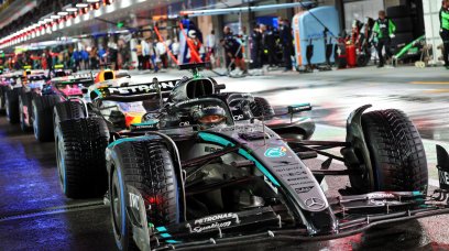 Russell Q Las Vegas wet